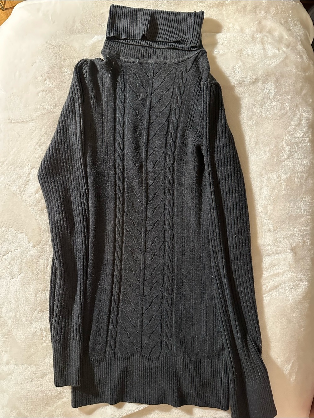 Black Cable-Knit Turtleneck Sweater - Women